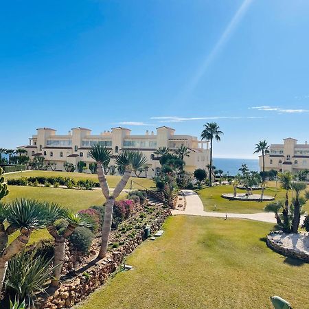 La Cala Gorgeous 2 Bedroom Apartment With Stunning Gardens, Pools And Sea Views El Faro Екстериор снимка