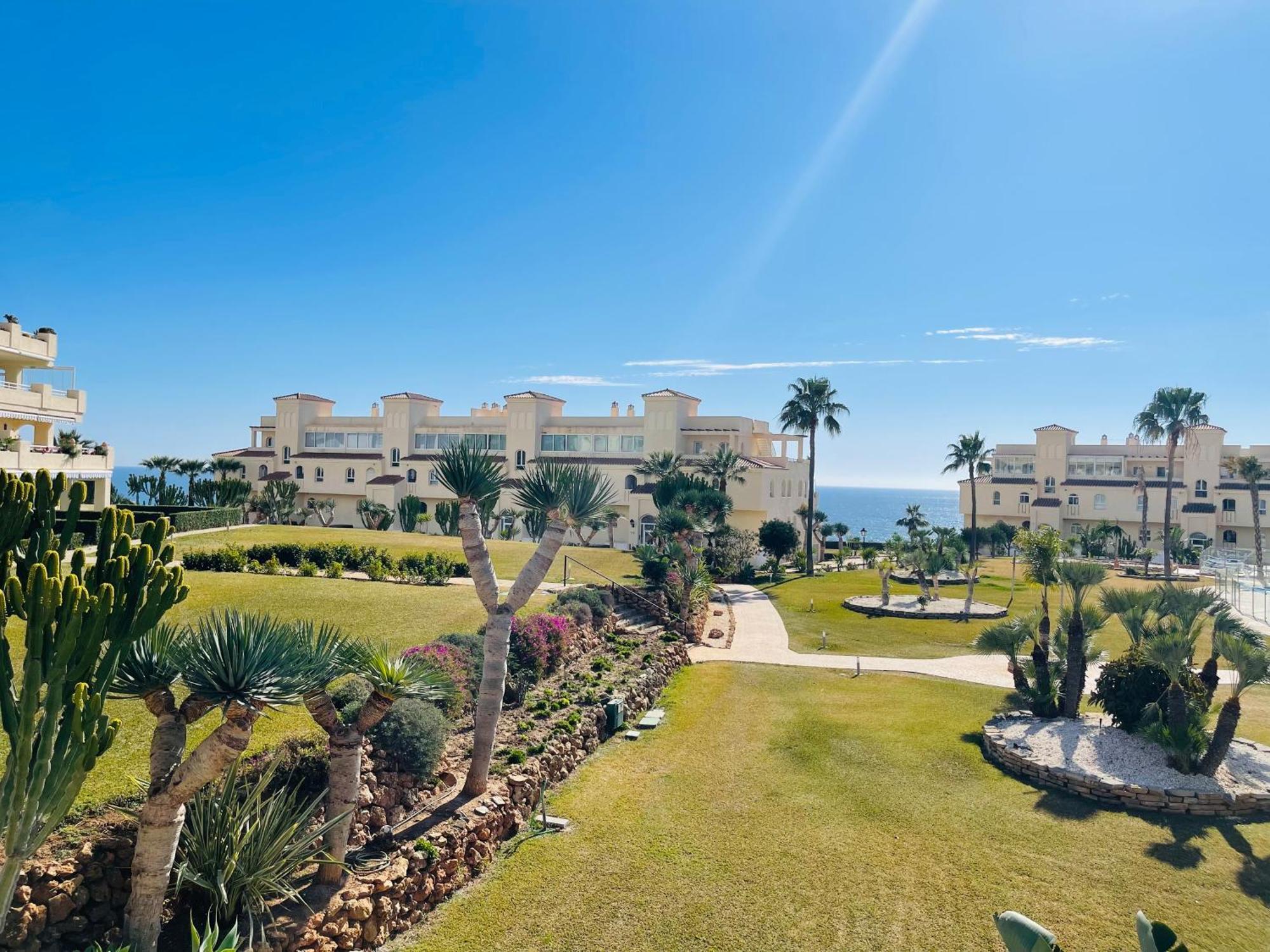 La Cala Gorgeous 2 Bedroom Apartment With Stunning Gardens, Pools And Sea Views El Faro Екстериор снимка