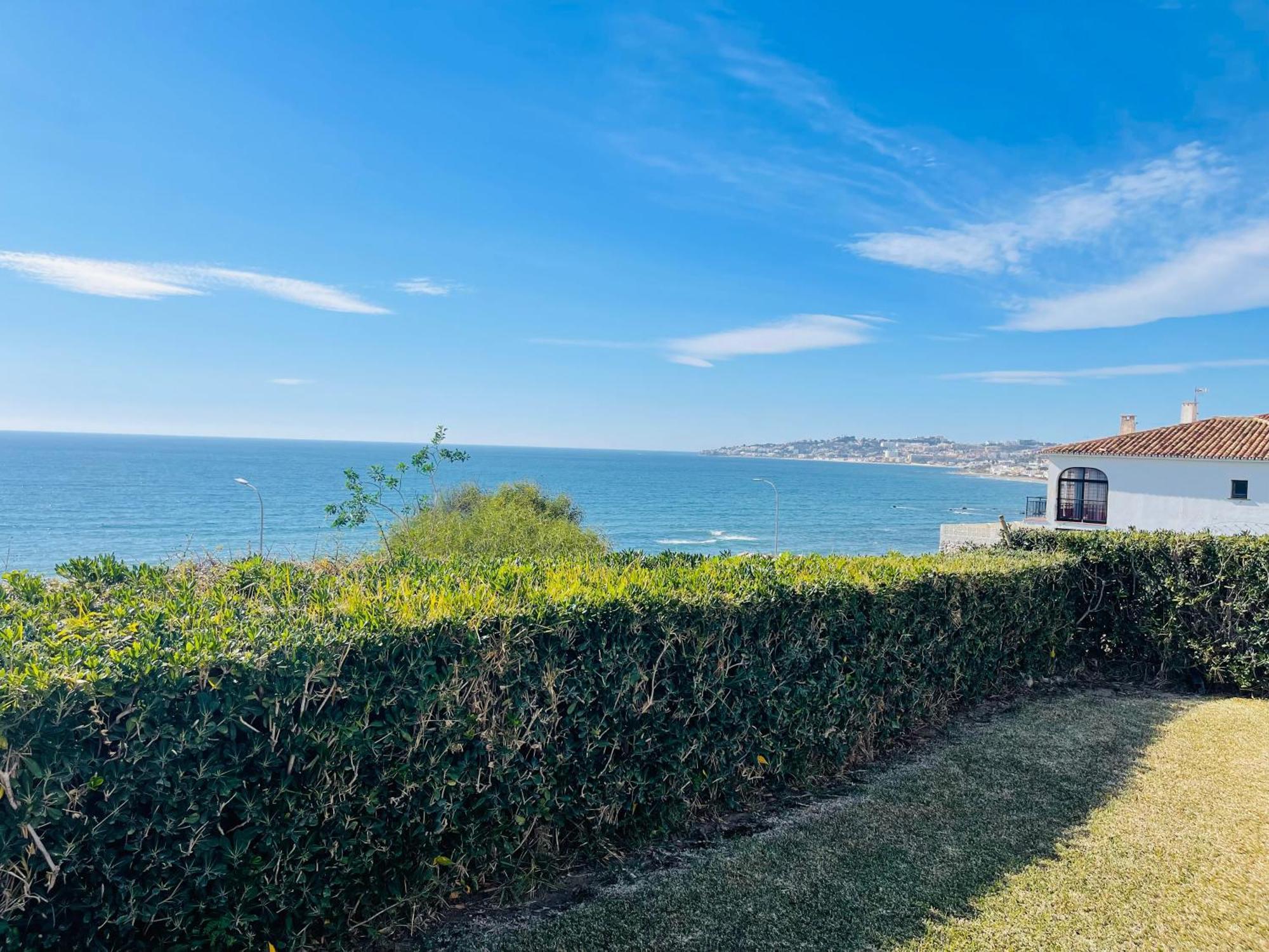 La Cala Gorgeous 2 Bedroom Apartment With Stunning Gardens, Pools And Sea Views El Faro Екстериор снимка