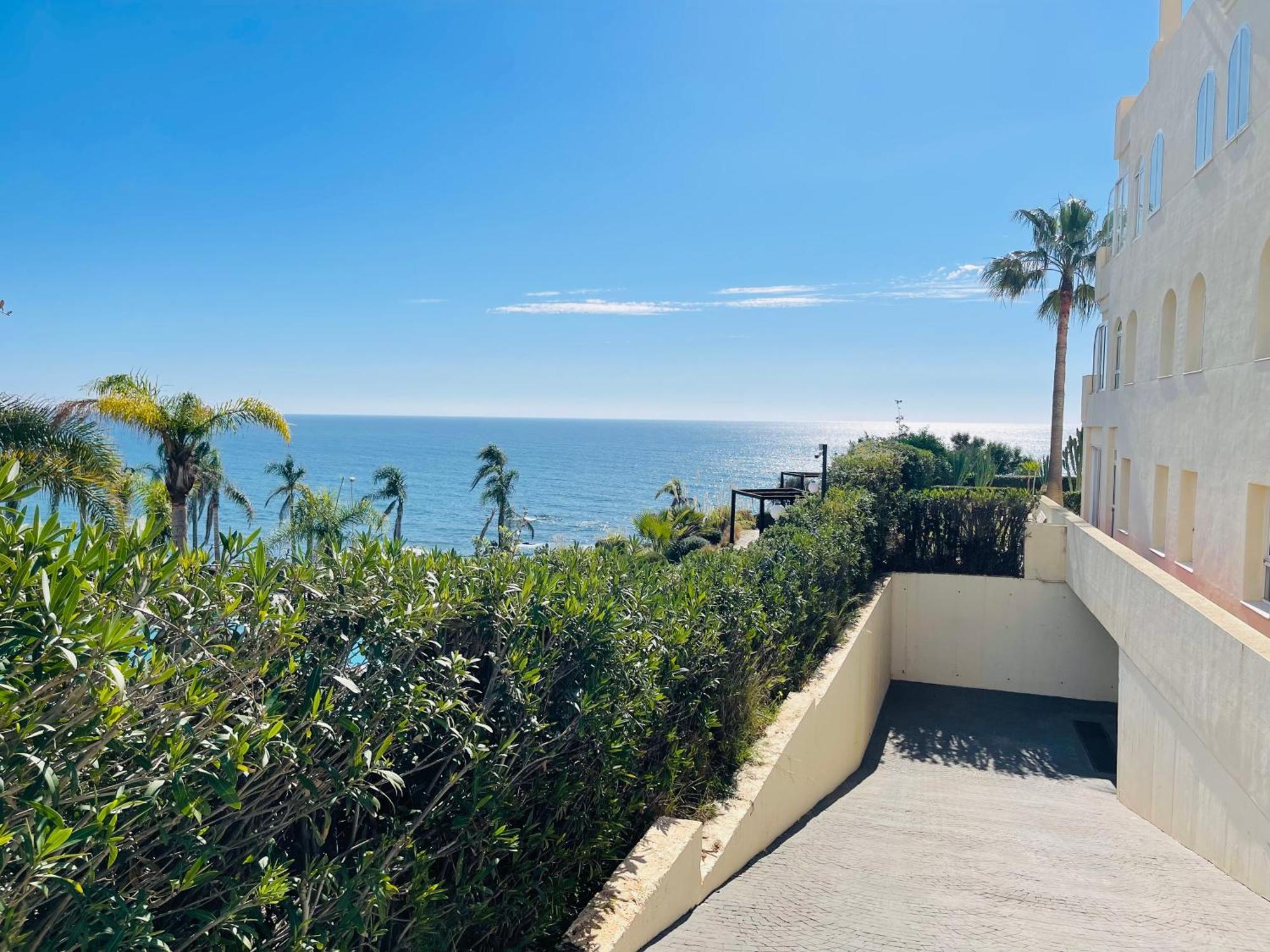 La Cala Gorgeous 2 Bedroom Apartment With Stunning Gardens, Pools And Sea Views El Faro Екстериор снимка