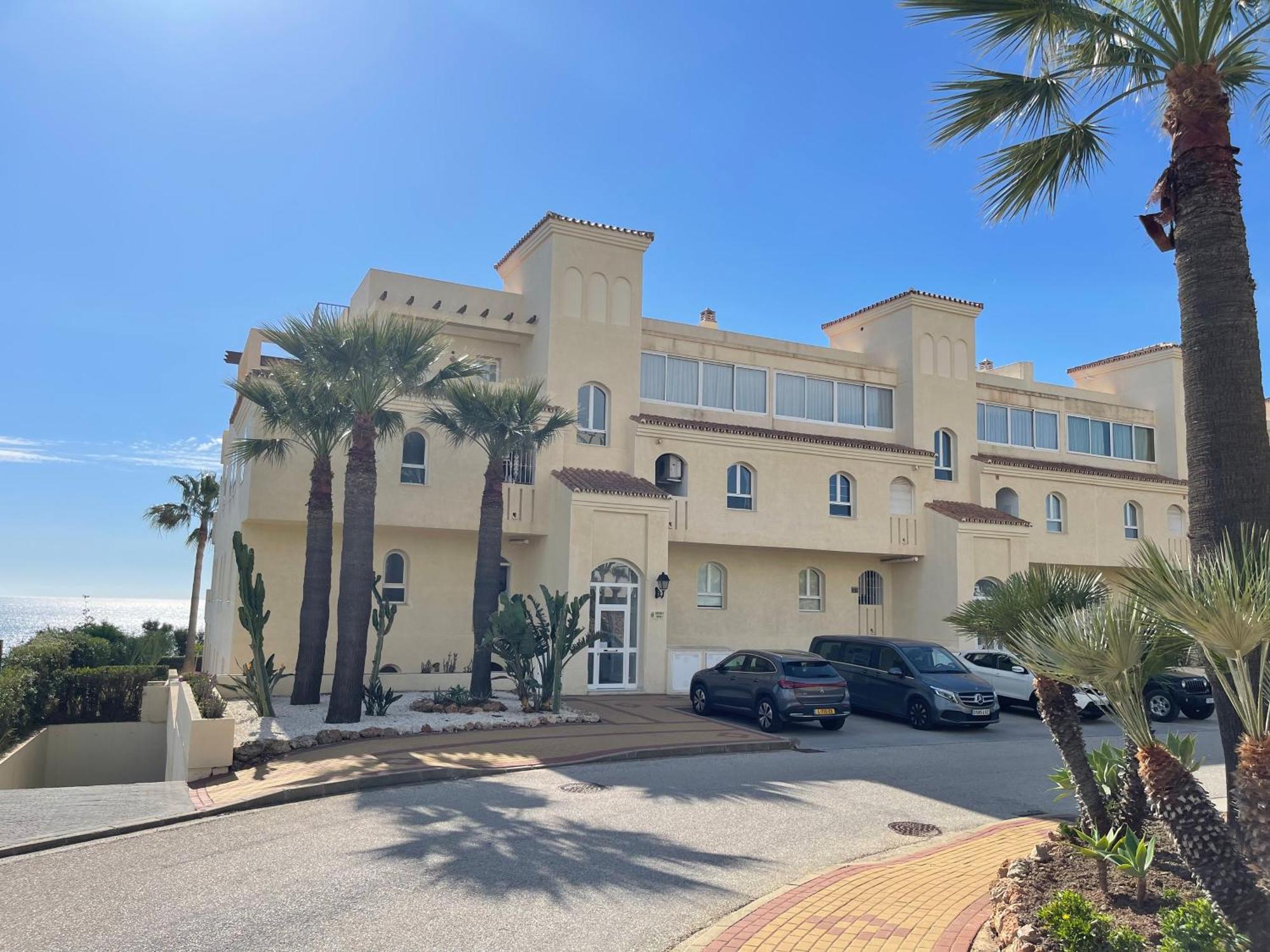 La Cala Gorgeous 2 Bedroom Apartment With Stunning Gardens, Pools And Sea Views El Faro Екстериор снимка