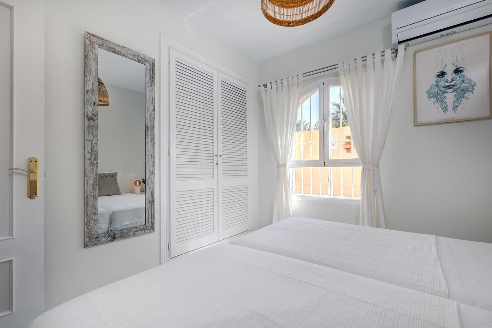 La Cala Gorgeous 2 Bedroom Apartment With Stunning Gardens, Pools And Sea Views El Faro Екстериор снимка
