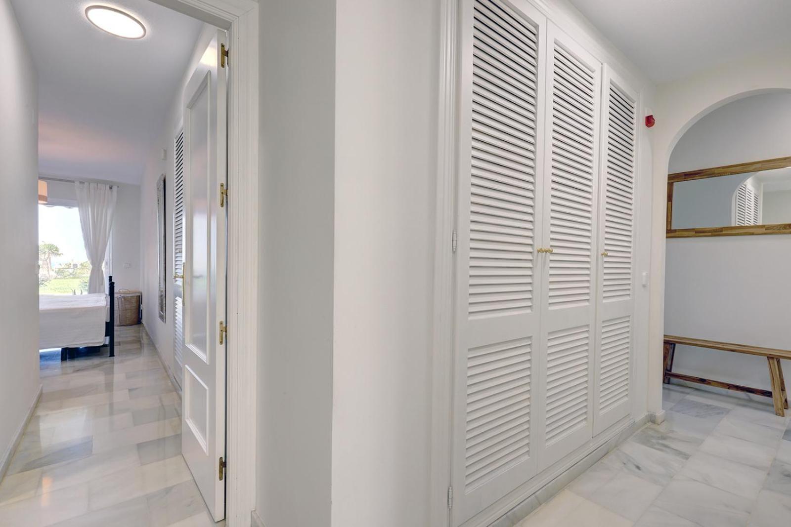 La Cala Gorgeous 2 Bedroom Apartment With Stunning Gardens, Pools And Sea Views El Faro Екстериор снимка