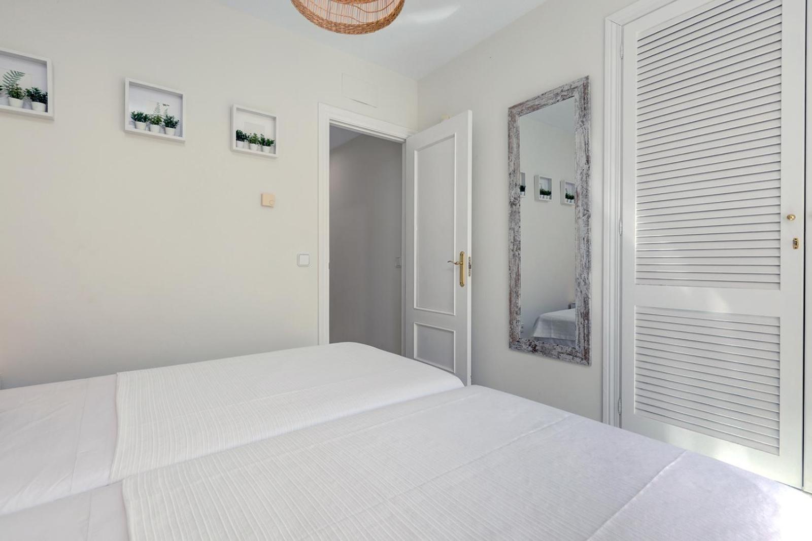 La Cala Gorgeous 2 Bedroom Apartment With Stunning Gardens, Pools And Sea Views El Faro Екстериор снимка