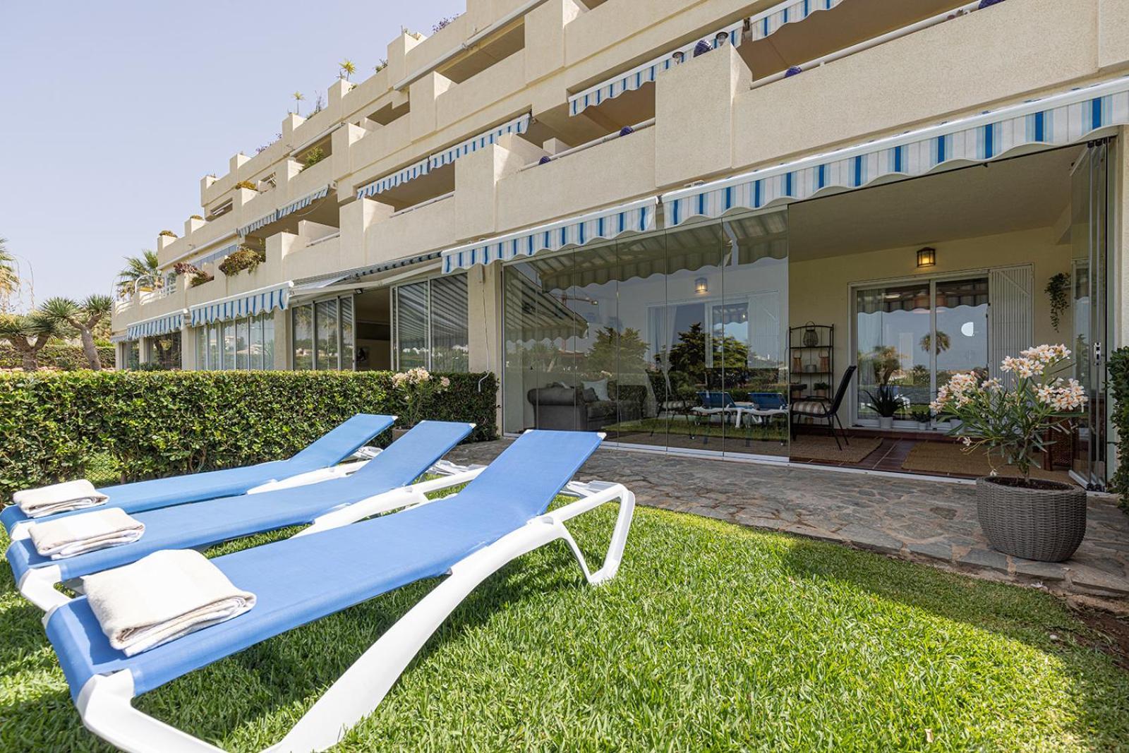 La Cala Gorgeous 2 Bedroom Apartment With Stunning Gardens, Pools And Sea Views El Faro Екстериор снимка