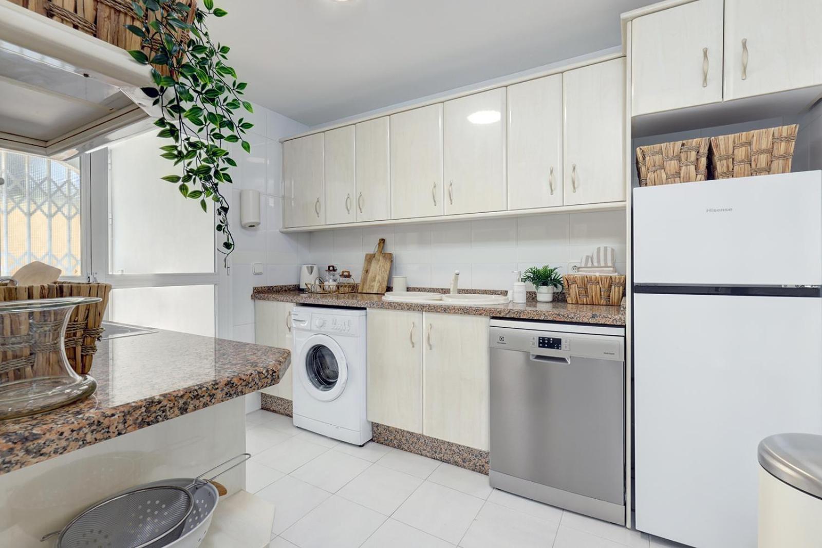 La Cala Gorgeous 2 Bedroom Apartment With Stunning Gardens, Pools And Sea Views El Faro Екстериор снимка