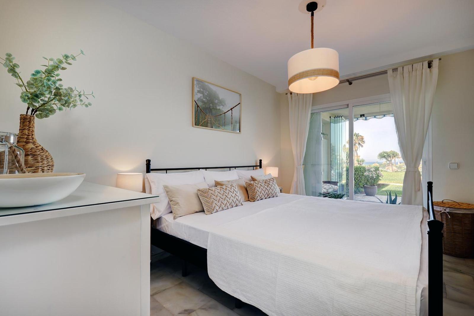 La Cala Gorgeous 2 Bedroom Apartment With Stunning Gardens, Pools And Sea Views El Faro Екстериор снимка