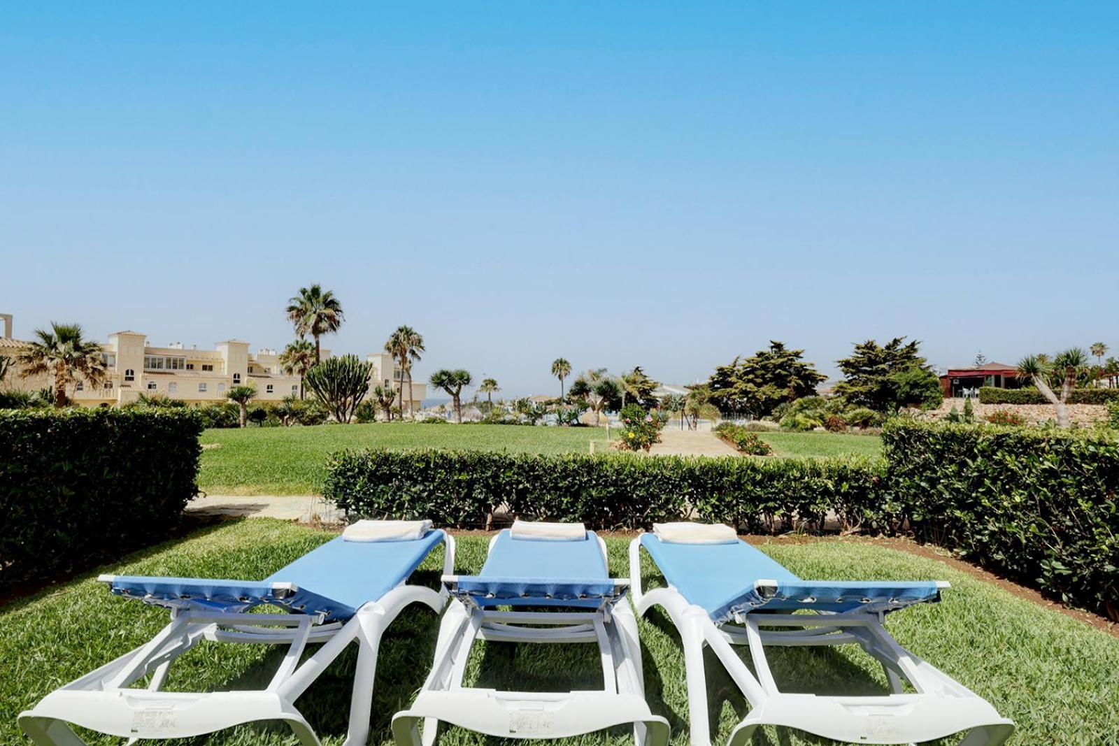 La Cala Gorgeous 2 Bedroom Apartment With Stunning Gardens, Pools And Sea Views El Faro Екстериор снимка